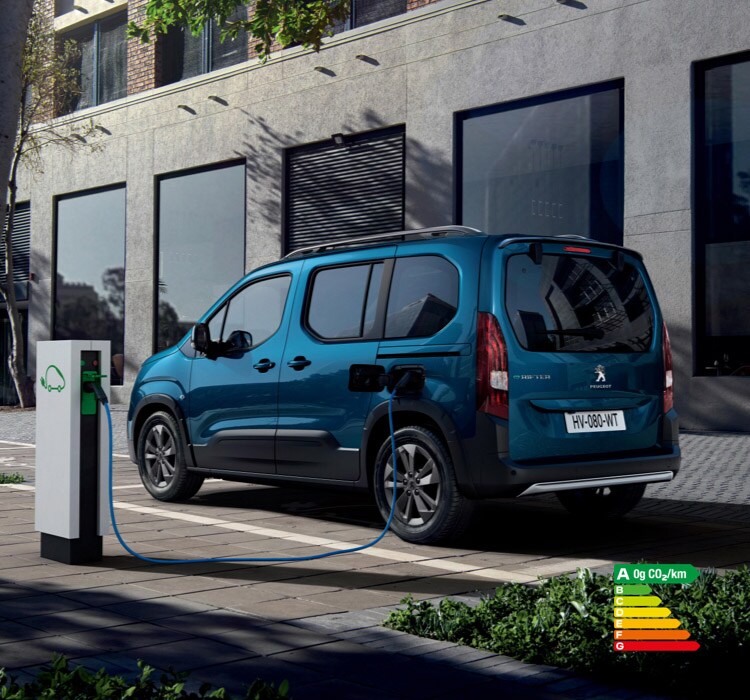 PEUGEOT e-Rifter: 100% electric family car