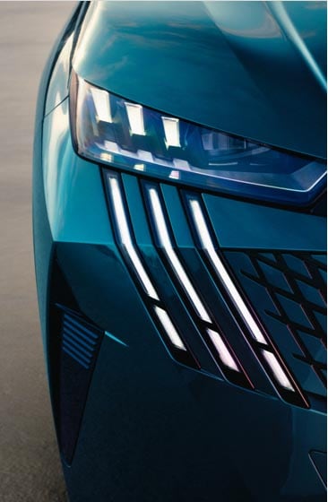 New PEUGEOT E-3008 | All-Electric or Hybrid | Fastback SUV with a